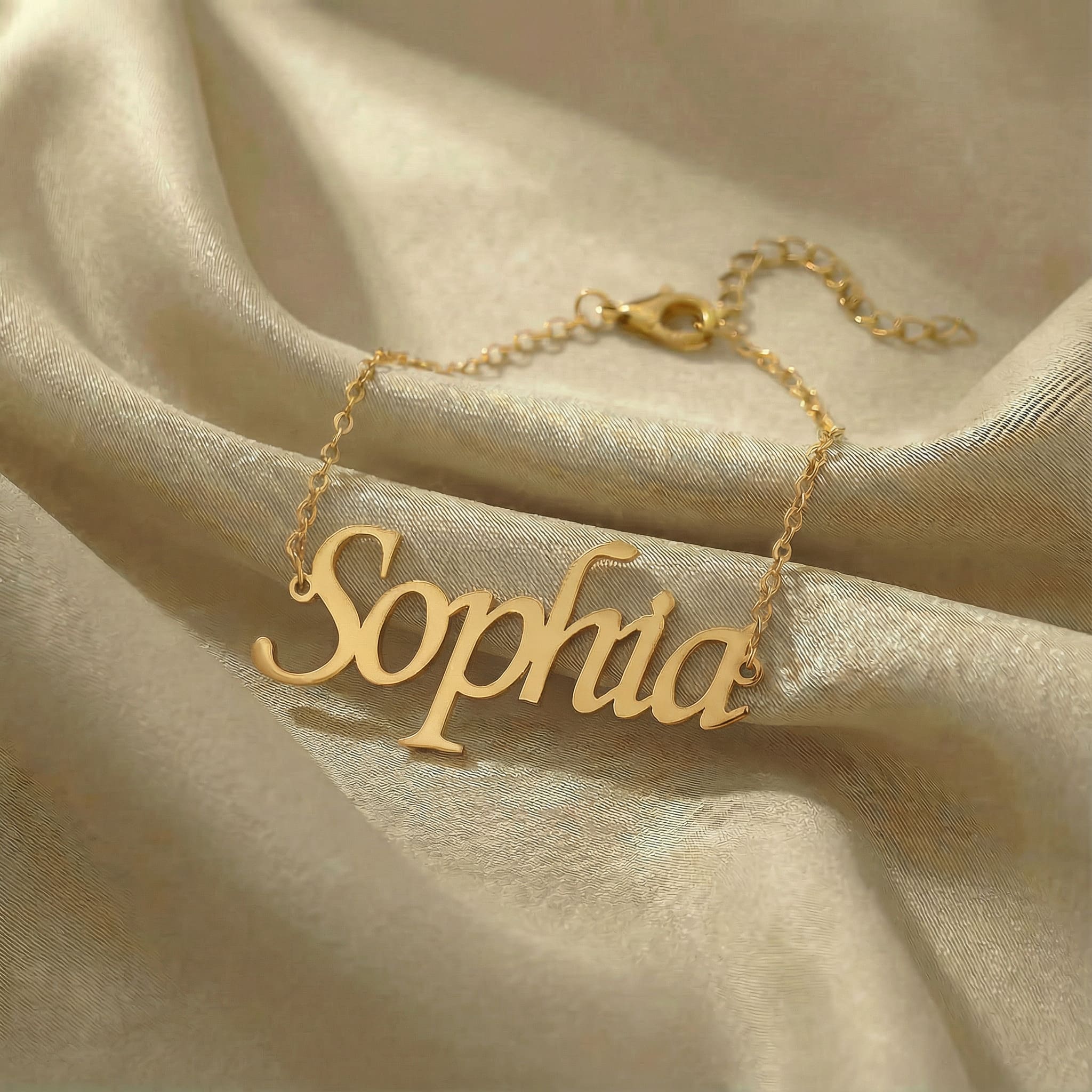 Personalized Name Jewelry - Latin Alphabets | Gemiria